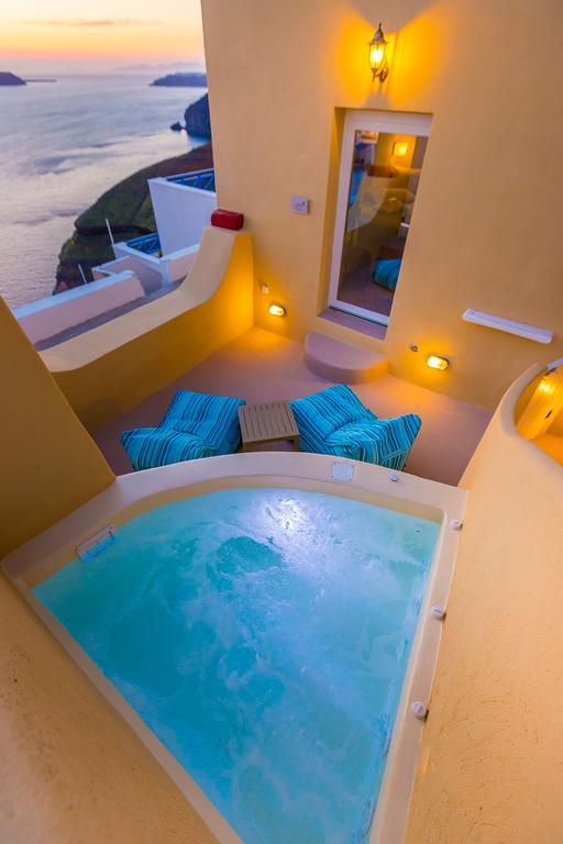 Alma Libre Suites ฟิรา ภายนอก รูปภาพ